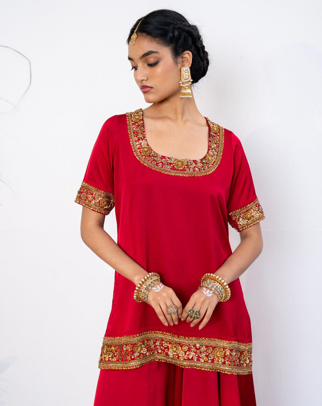 Zar-e-Maroon