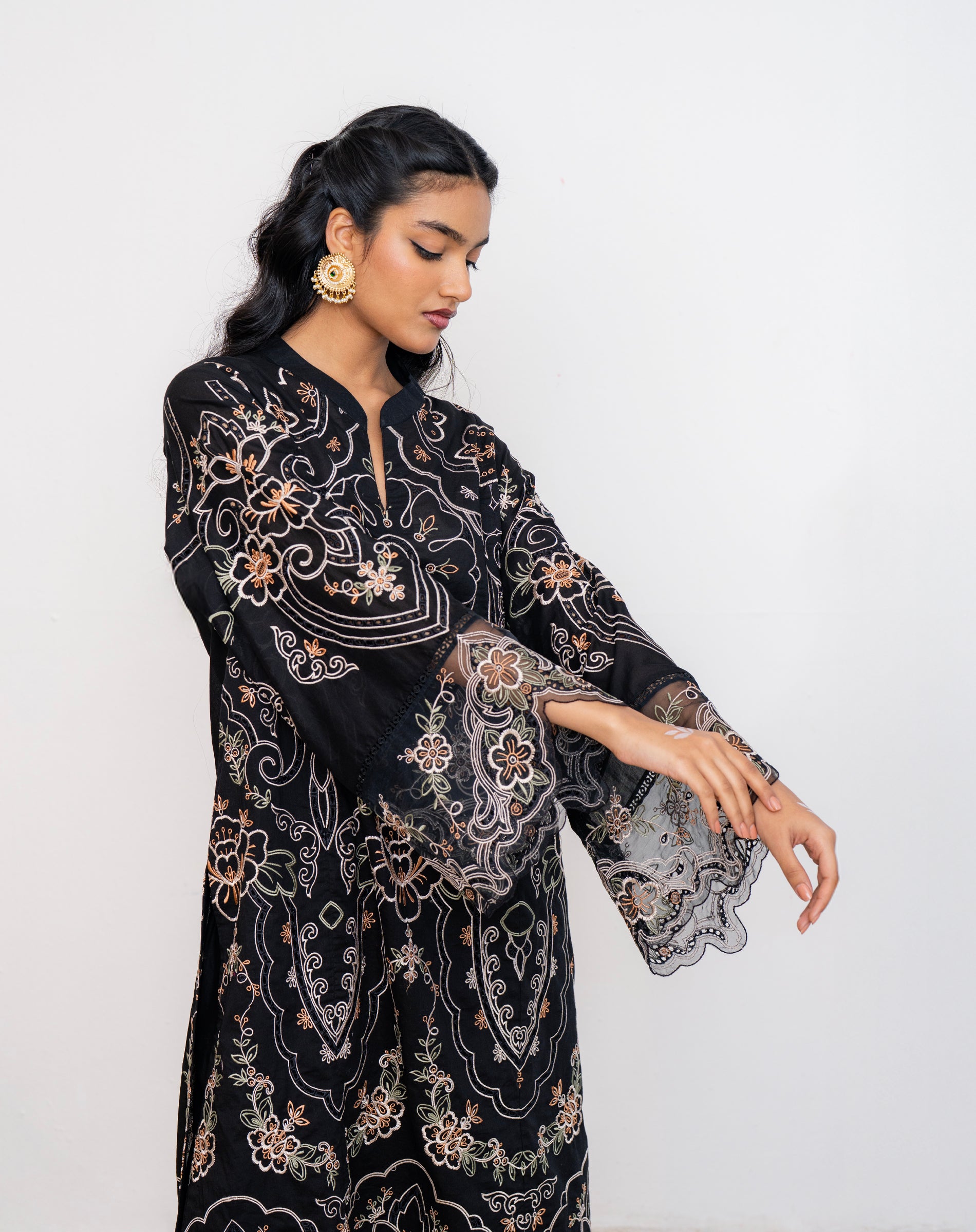 Zeenat Noir Lawn Kurta set