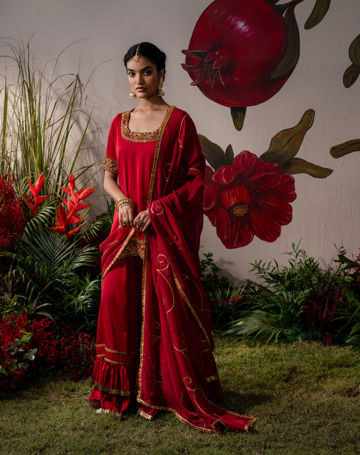 Zar-e-Maroon