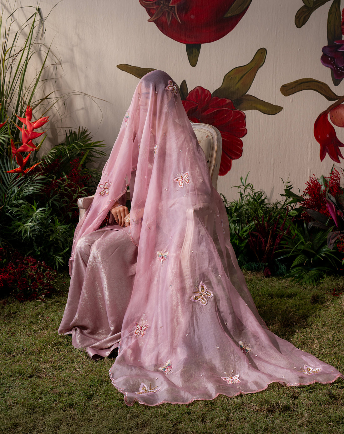 Pari-e-Gul Signature Butterfly Couture Dupatta