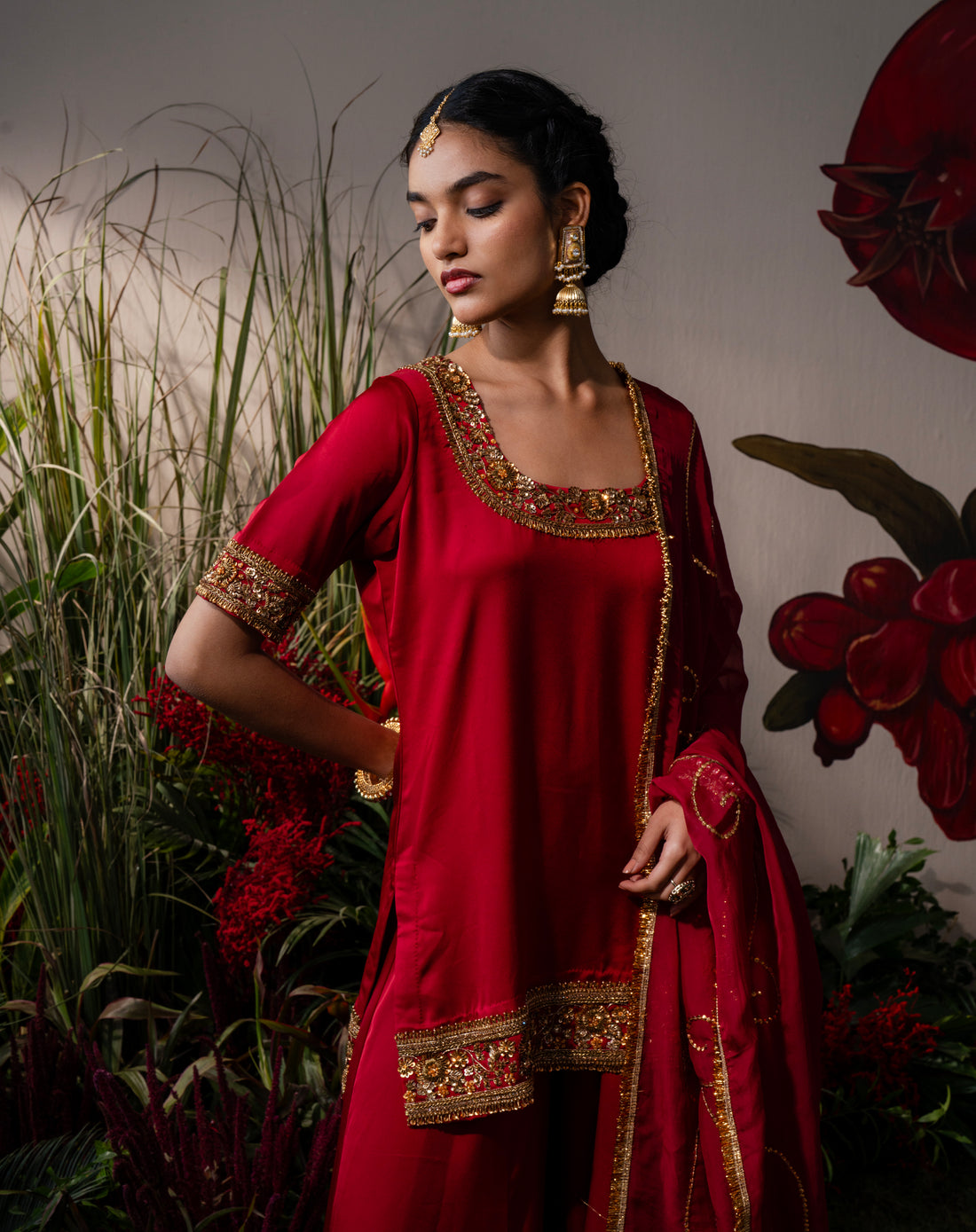 Zar-e-Maroon