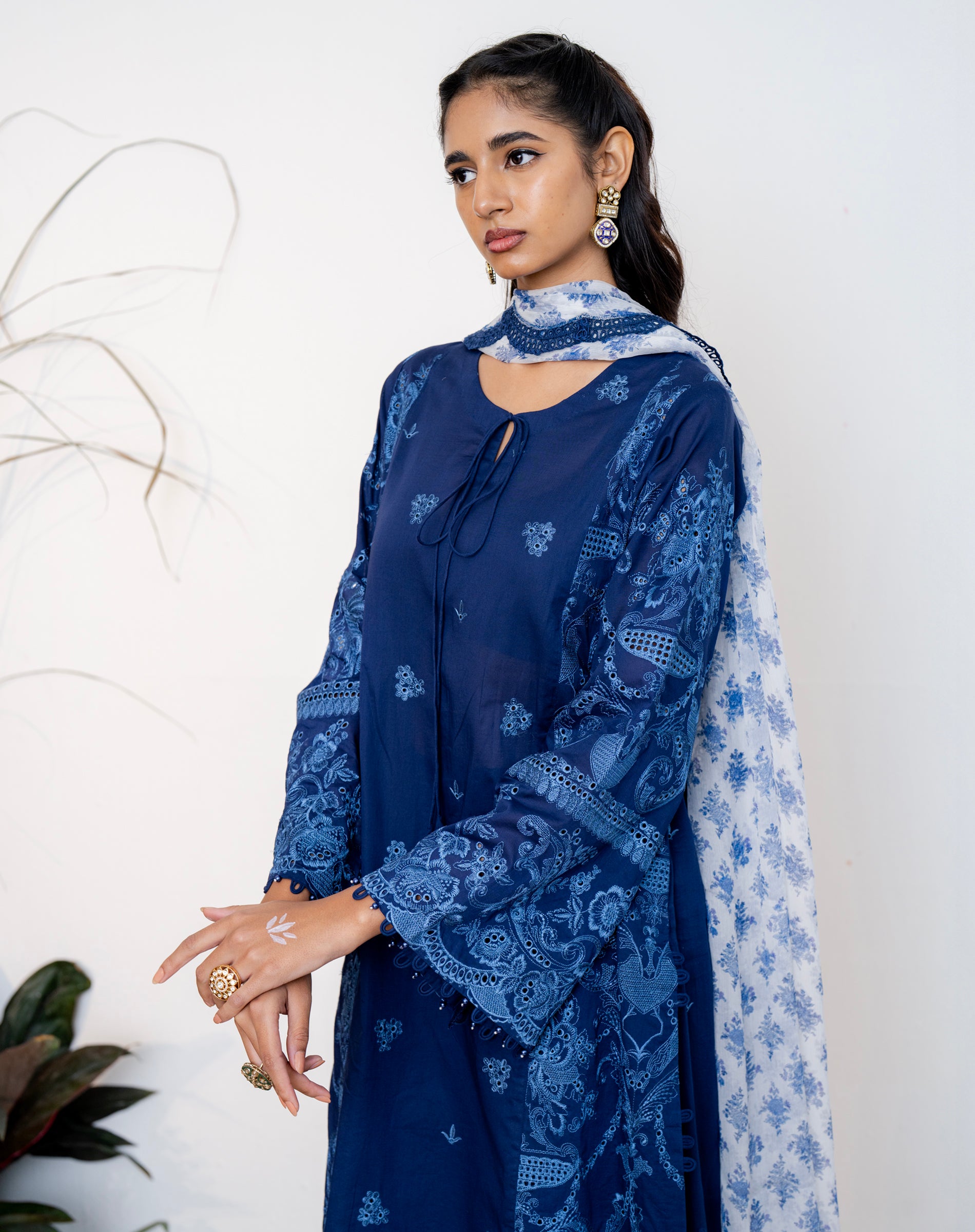 Neel Noor Lawn Set