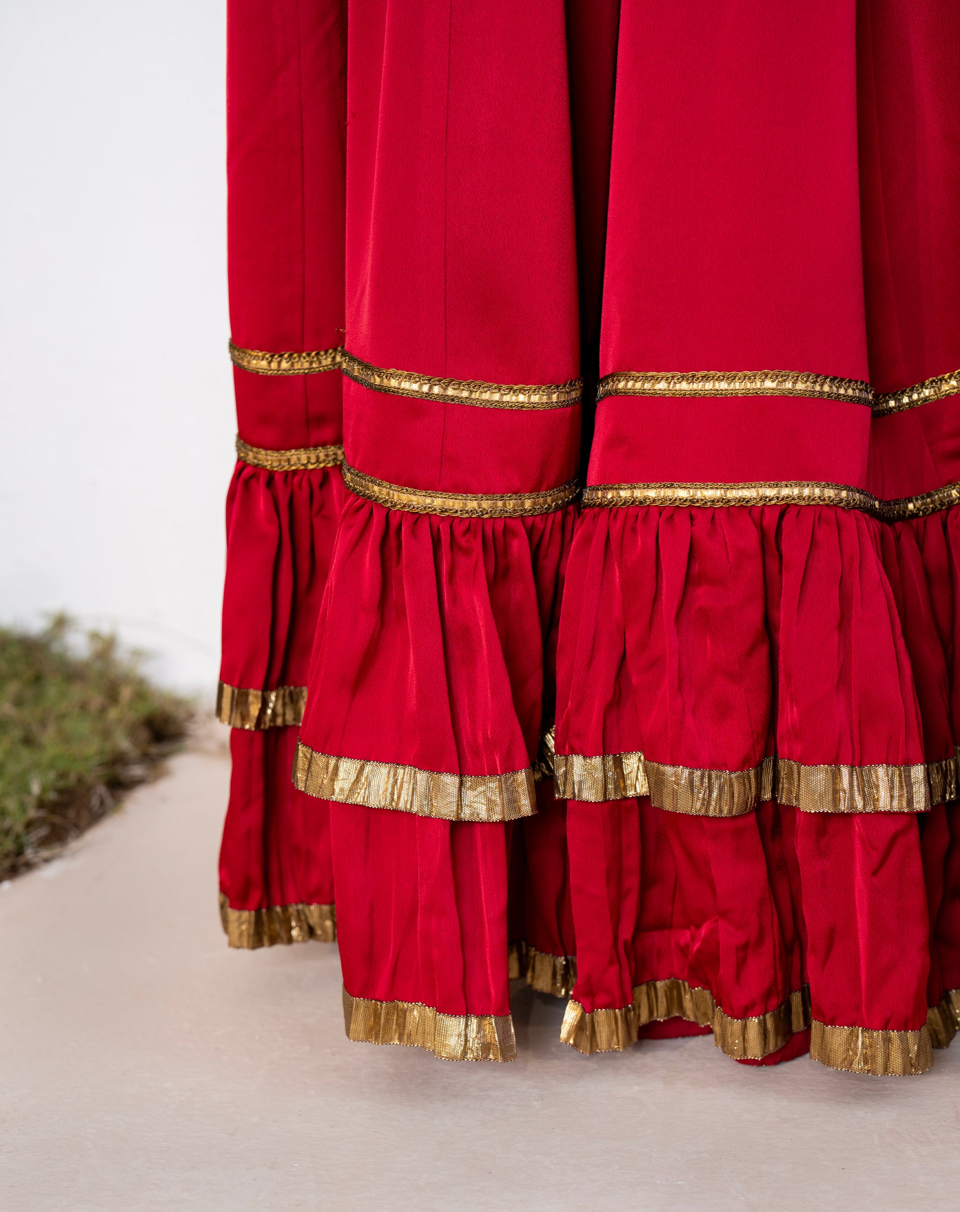 Zar-e-Maroon