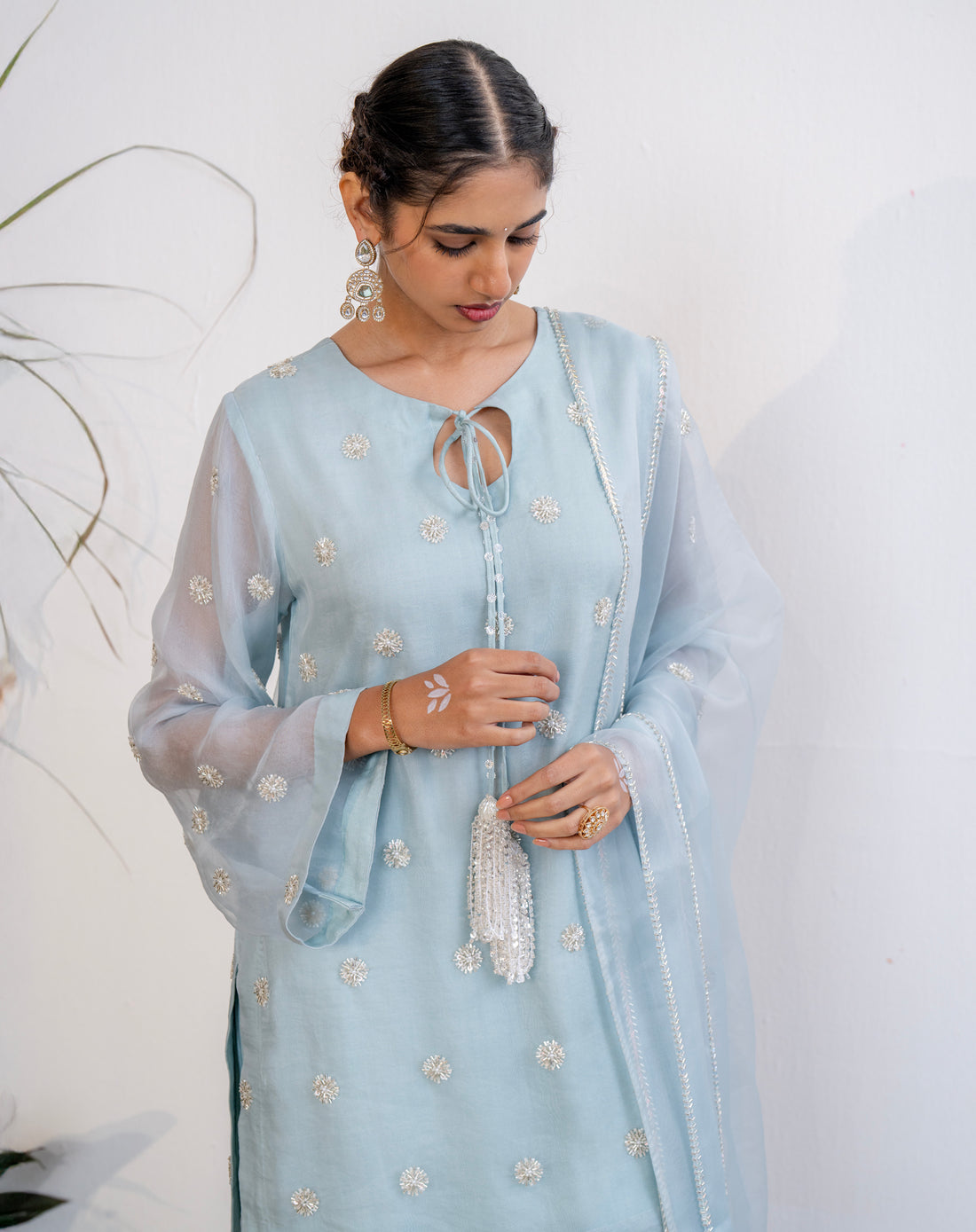 Noor-e-Booti Kurta Set - Ocean Blue