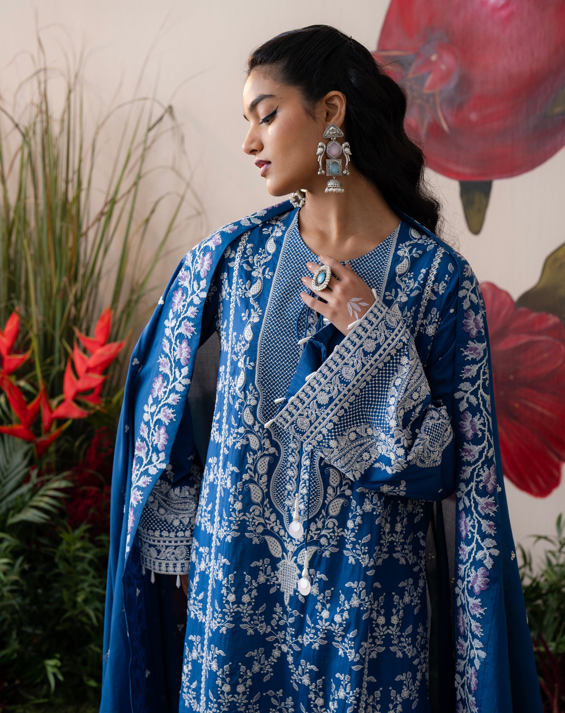 Neelam Jaal Lawn Set